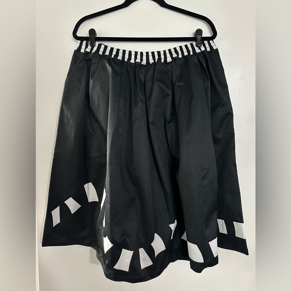 Beetlejuice x Unique Vintage Sandworm Jayne Swing Skirt NWT XL/14 - Picture 4 of 10